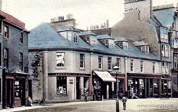 begal basket building old